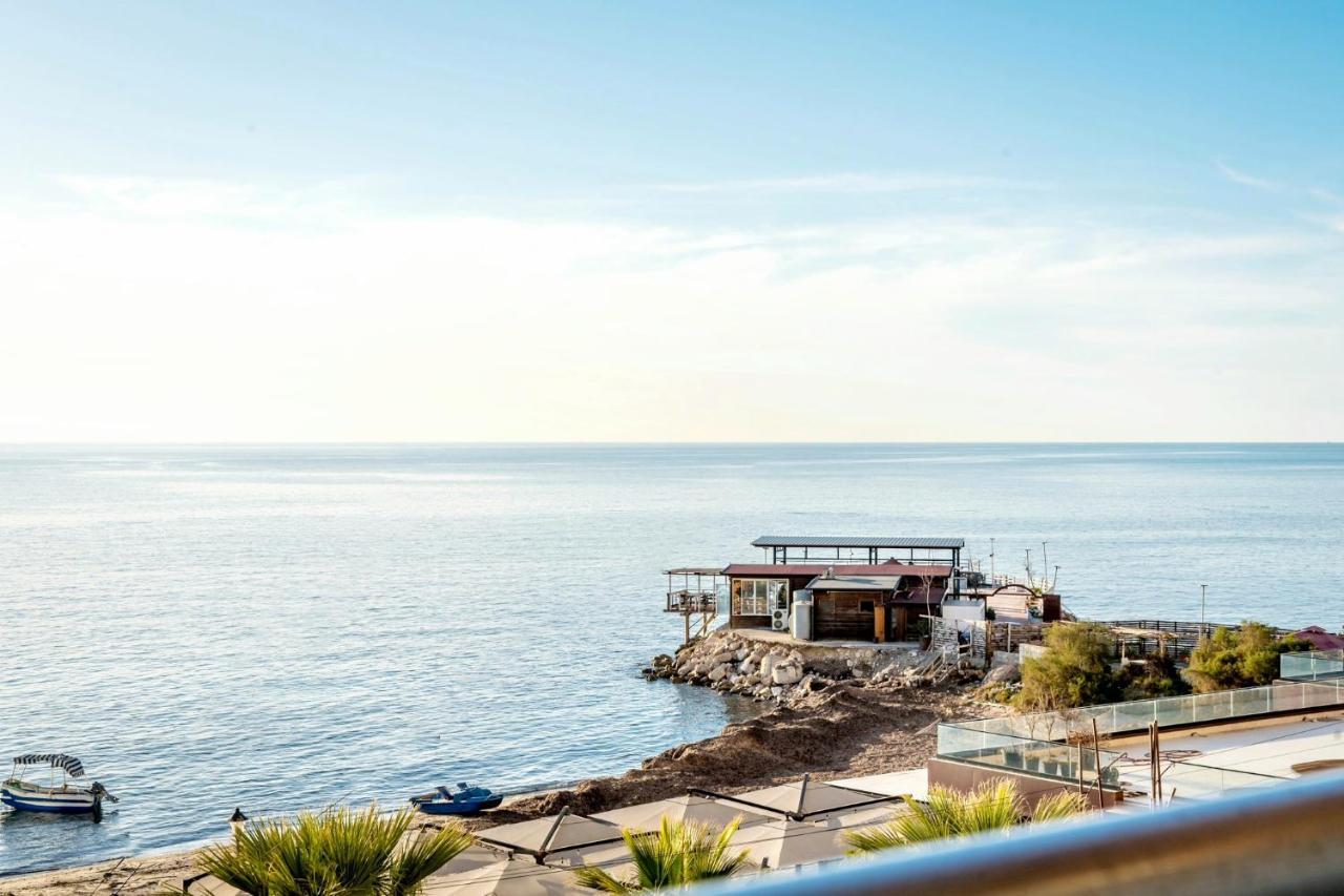 Sophie Waterfront Central Durres Exterior photo