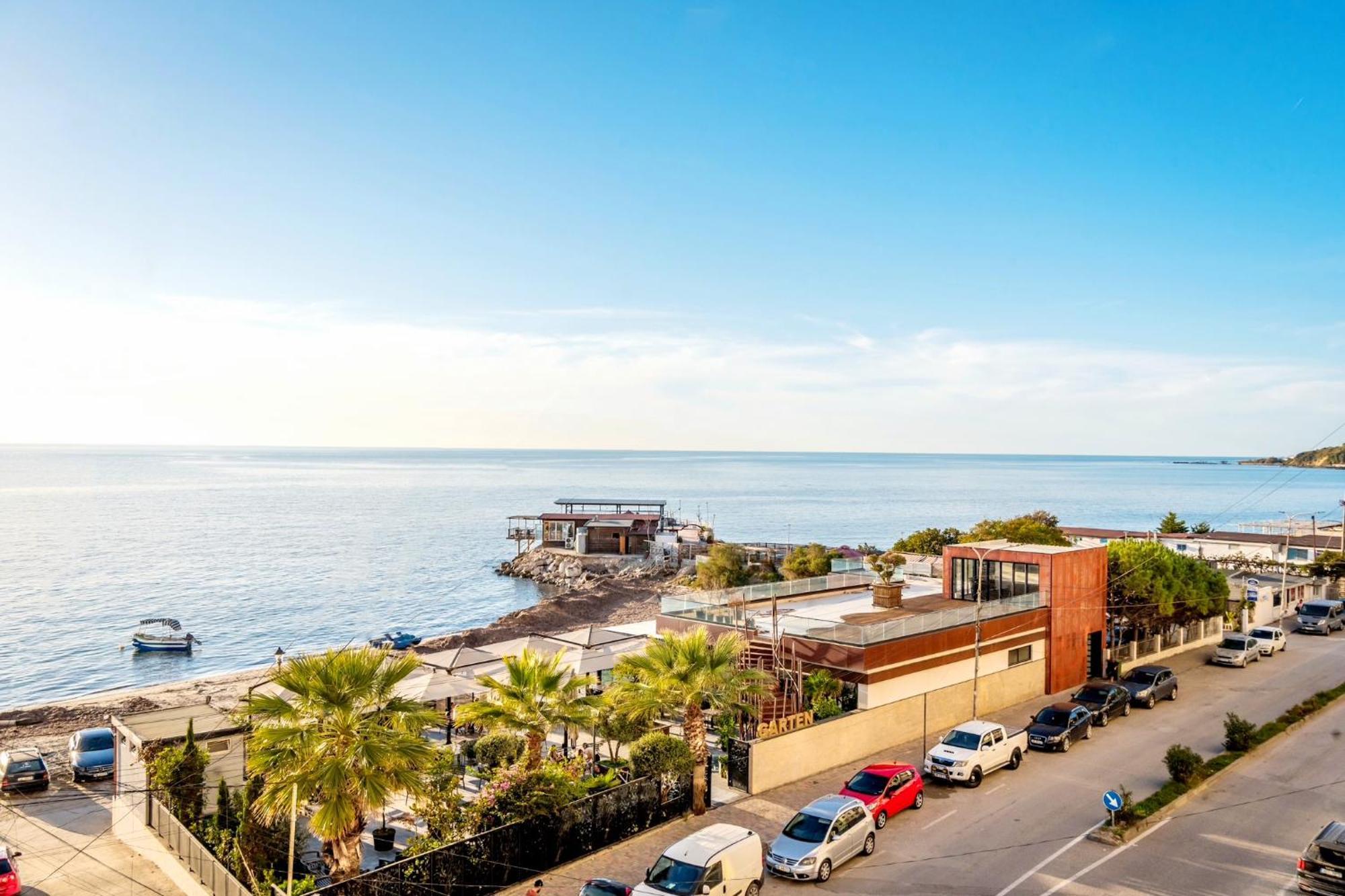 Sophie Waterfront Central Durres Exterior photo